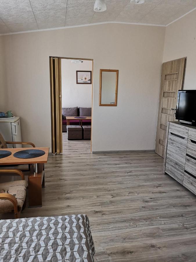 Pokoje Goscinne Laguna Wladyslawowo Bagian luar foto