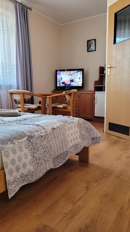 Pokoje Goscinne Laguna Wladyslawowo Bagian luar foto